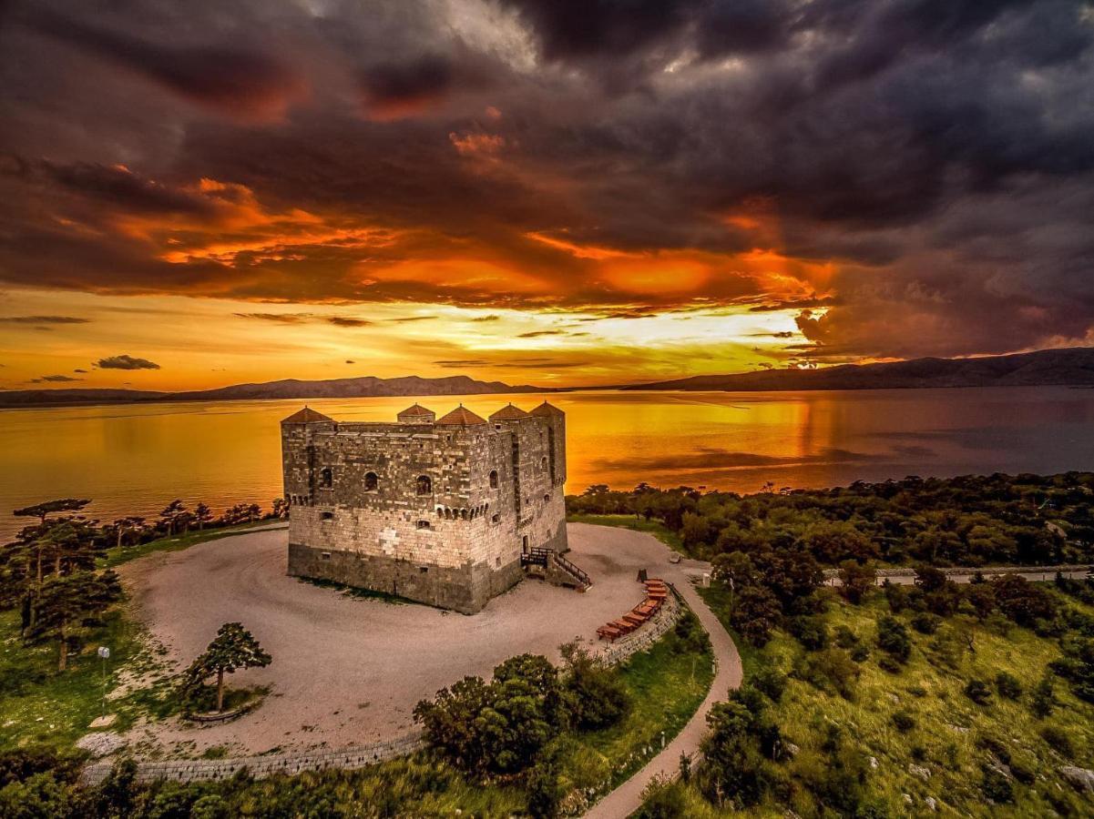 Rougemarin Apartments Senj  Eksteriør billede