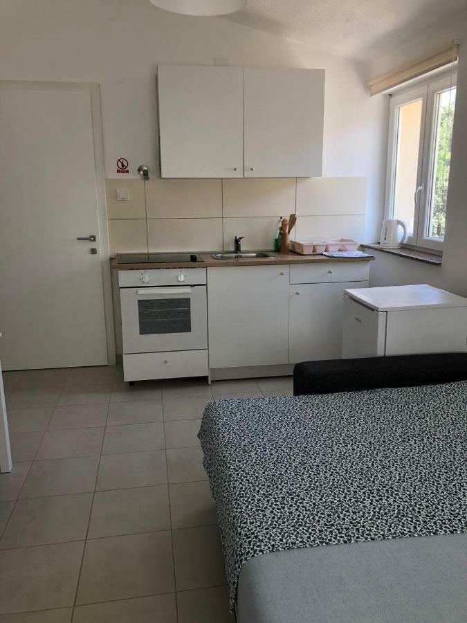 Rougemarin Apartments Senj  Eksteriør billede